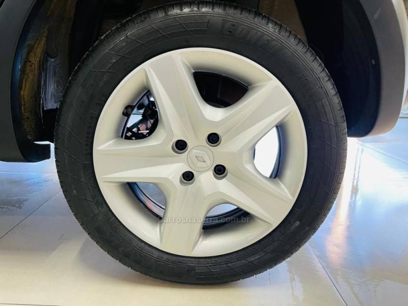 RENAULT - SANDERO - 2018/2019 - Preta - R$ 58.990,00