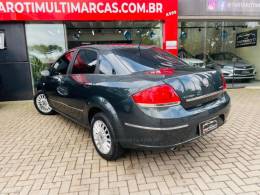 FIAT - LINEA - 2011/2012 - Cinza - R$ 32.990,00