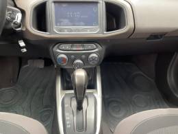 CHEVROLET - PRISMA - 2015/2016 - Vermelha - R$ 57.990,00