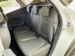 RENAULT - CAPTUR - 2017/2018 - Branca - R$ 76.990,00
