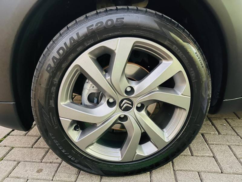 CITROËN - C4 CACTUS - 2019/2019 - Branca - R$ 72.990,00