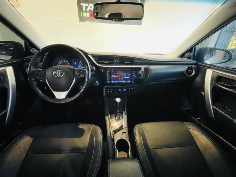 TOYOTA - COROLLA - 2019/2019 - Branca - R$ 108.990,00
