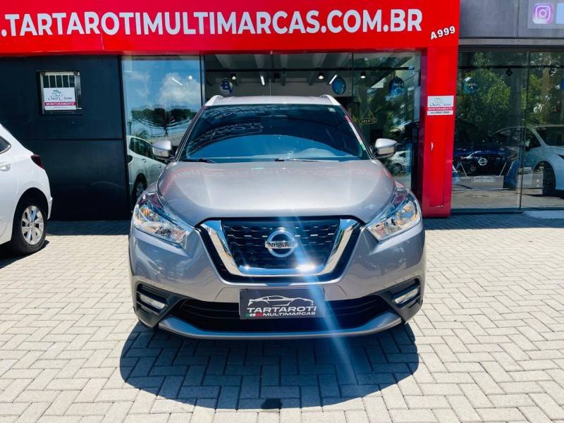 NISSAN - KICKS - 2018/2018 - Cinza - R$ 84.990,00