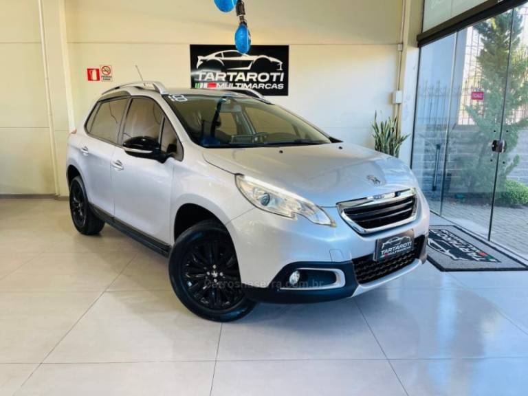PEUGEOT - 2008 - 2018/2018 - Prata - R$ 57.990,00
