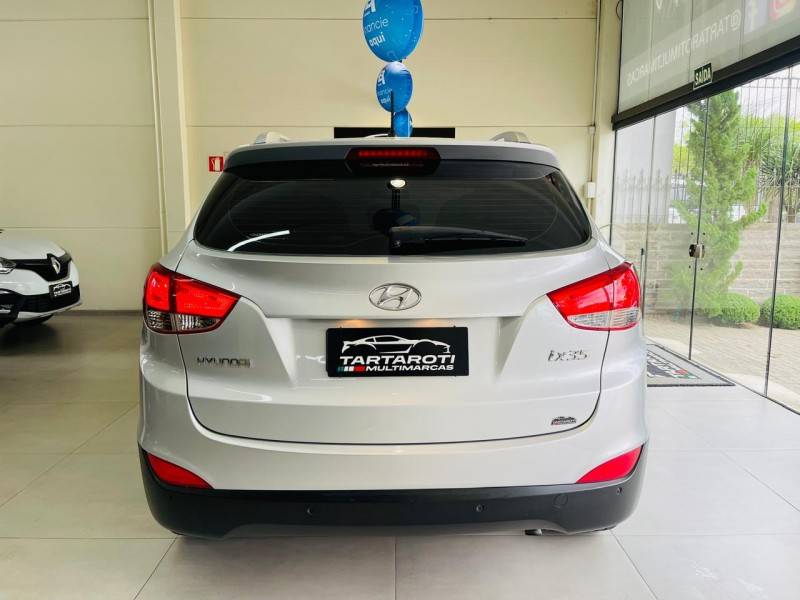 HYUNDAI - IX35 - 2010/2011 - Prata - R$ 65.990,00