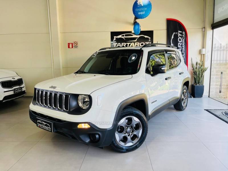 JEEP - RENEGADE - 2018/2019 - Branca - R$ 75.990,00