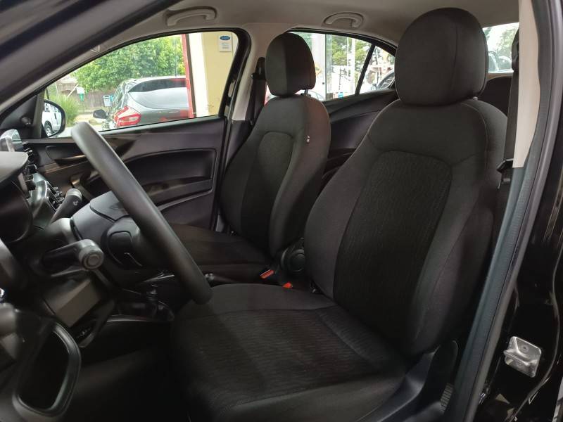 FIAT - CRONOS - 2021/2022 - Preta - R$ 71.990,00