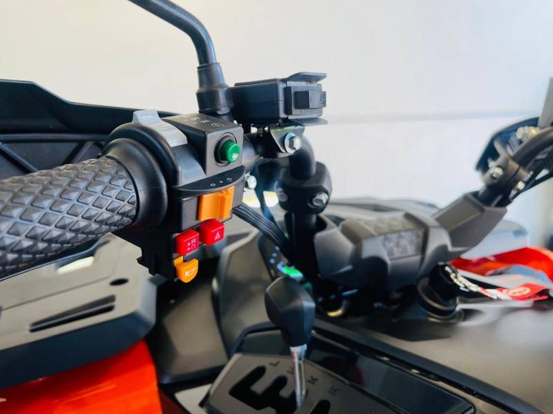 MXF - WOLF 700L - 2024/2024 - Laranja - R$ 64.990,00