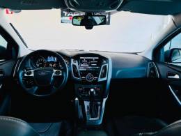 FORD - FOCUS - 2014/2014 - Prata - R$ 59.990,00