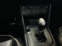 VOLKSWAGEN - TIGUAN - 2019/2019 - Preta - R$ 115.990,00