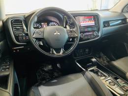 MITSUBISHI - OUTLANDER - 2017/2018 - Cinza - R$ 128.990,00