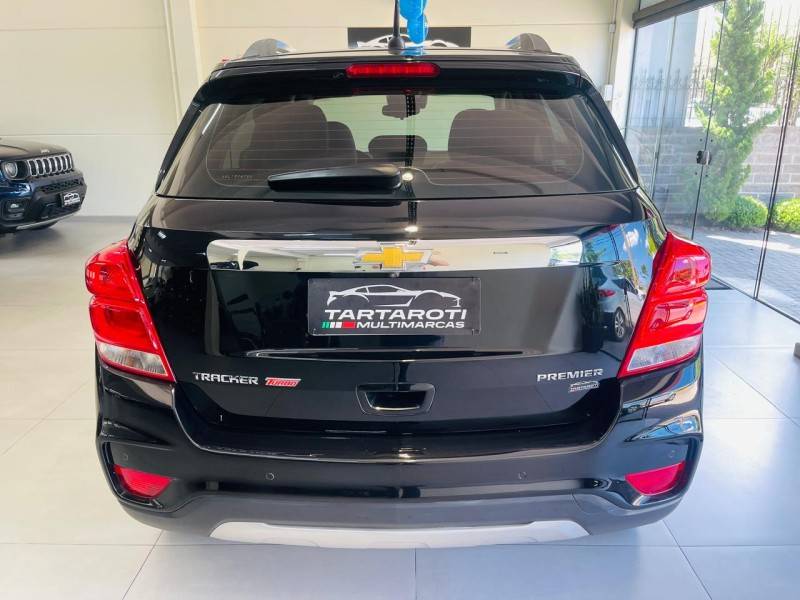 CHEVROLET - TRACKER - 2018/2019 - Preta - R$ 92.990,00