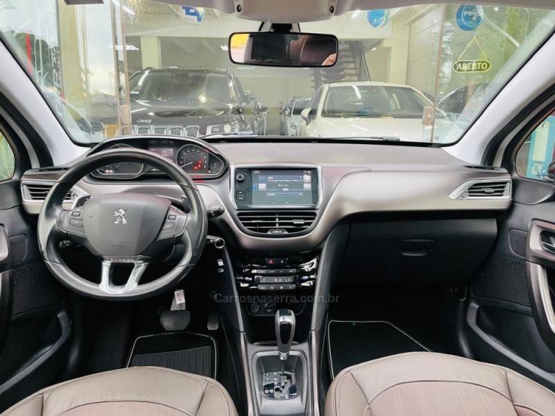 PEUGEOT - 2008 - 2016/2017 - Branca - R$ 61.990,00