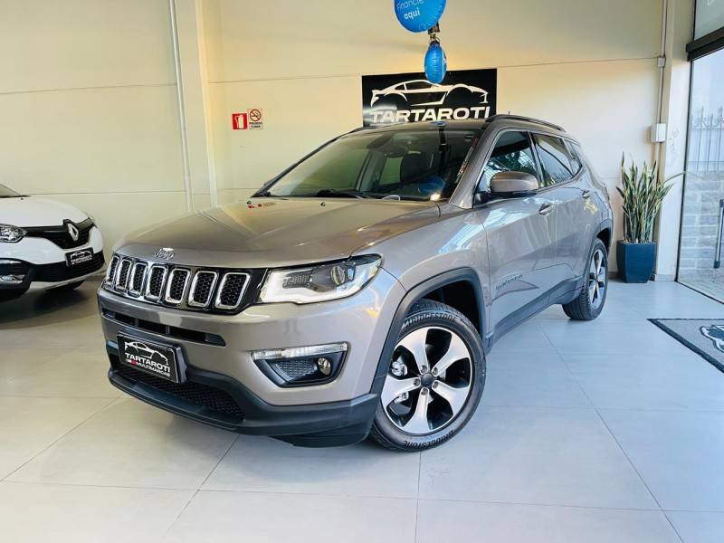 JEEP - COMPASS - 2016/2017 - Cinza - R$ 90.990,00