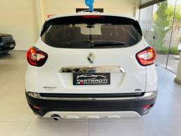 RENAULT - CAPTUR - 2017/2018 - Branca - R$ 76.990,00