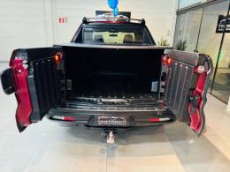 FIAT - TORO - 2017/2018 - Vermelha - R$ 88.990,00