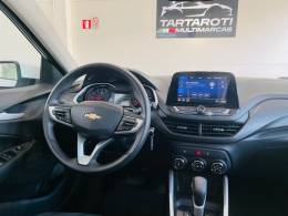 CHEVROLET - ONIX - 2021/2022 - Branca - R$ 73.990,00