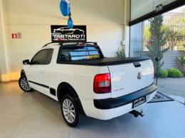 VOLKSWAGEN - SAVEIRO - 2015/2016 - Branca - R$ 51.990,00