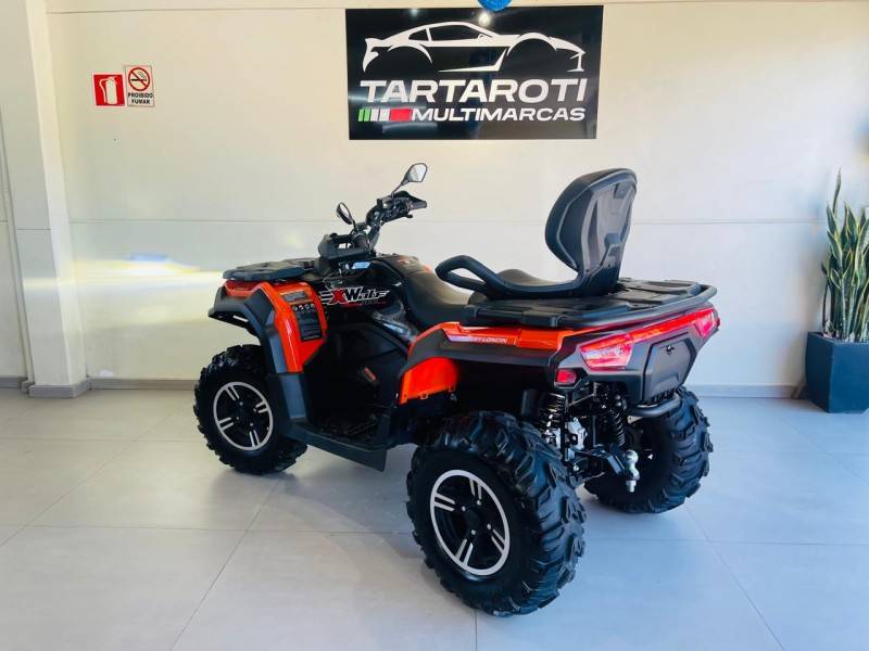 MXF - WOLF 700L - 2024/2024 - Laranja - R$ 64.990,00