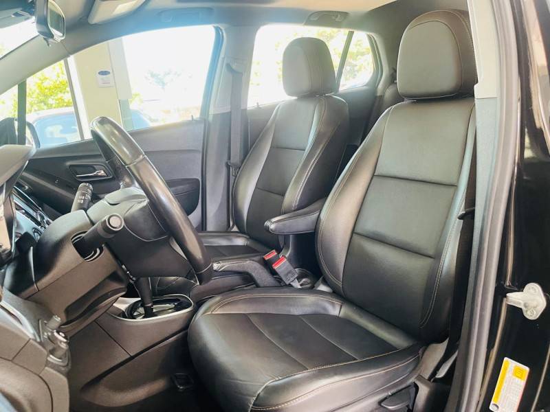 CHEVROLET - TRACKER - 2018/2019 - Preta - R$ 94.990,00
