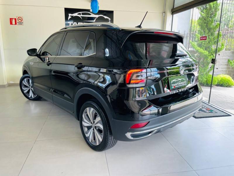 VOLKSWAGEN - T-CROSS - 2019/2020 - Preta - R$ 109.990,00