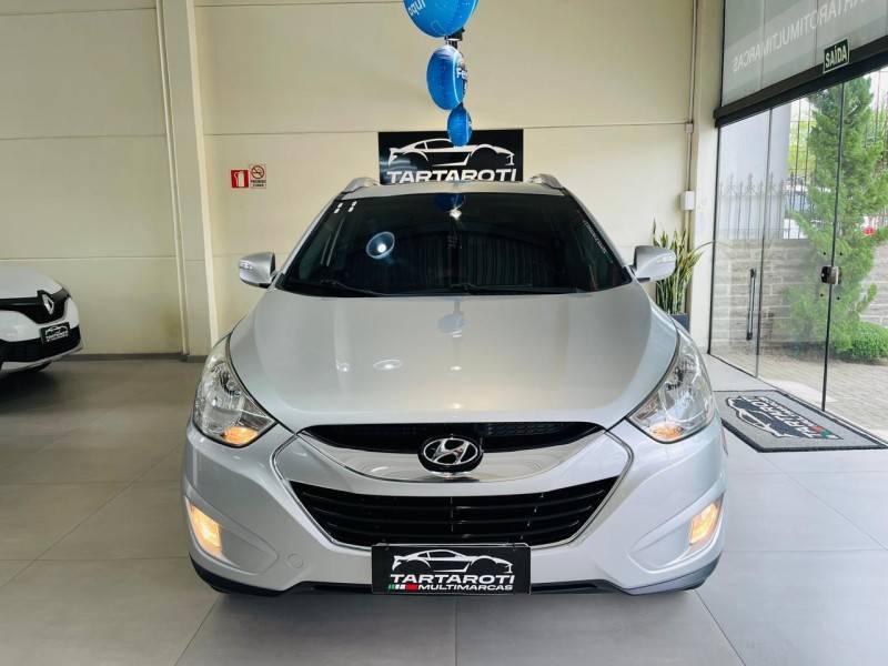 HYUNDAI - IX35 - 2010/2011 - Prata - R$ 65.990,00
