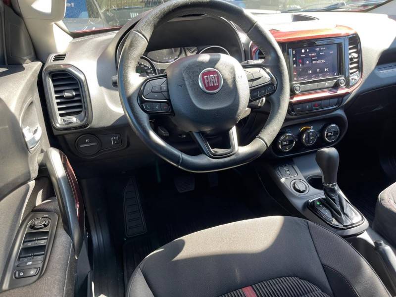 FIAT - TORO - 2021/2021 - Vermelha - R$ 105.990,00