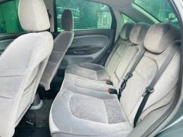 FIAT - LINEA - 2011/2012 - Cinza - R$ 32.990,00