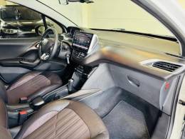 PEUGEOT - 2008 - 2015/2016 - Branca - R$ 59.990,00