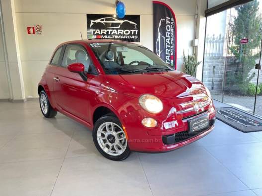 FIAT - 500 - 2011/2012 - Vermelha - R$ 44.990,00