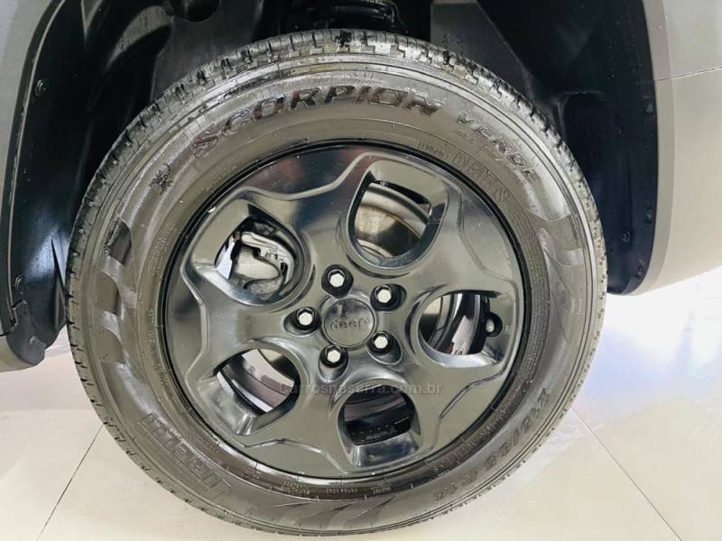 JEEP - RENEGADE - 2016/2016 - Branca - R$ 69.990,00
