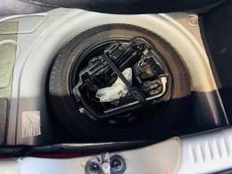 VOLKSWAGEN - FOX - 2014/2015 - Prata - R$ 47.990,00