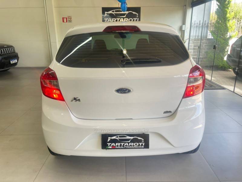 FORD - KA - 2014/2015 - Branca - R$ 39.990,00