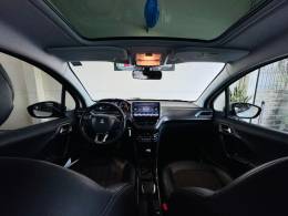 PEUGEOT - 2008 - 2015/2016 - Branca - R$ 59.990,00