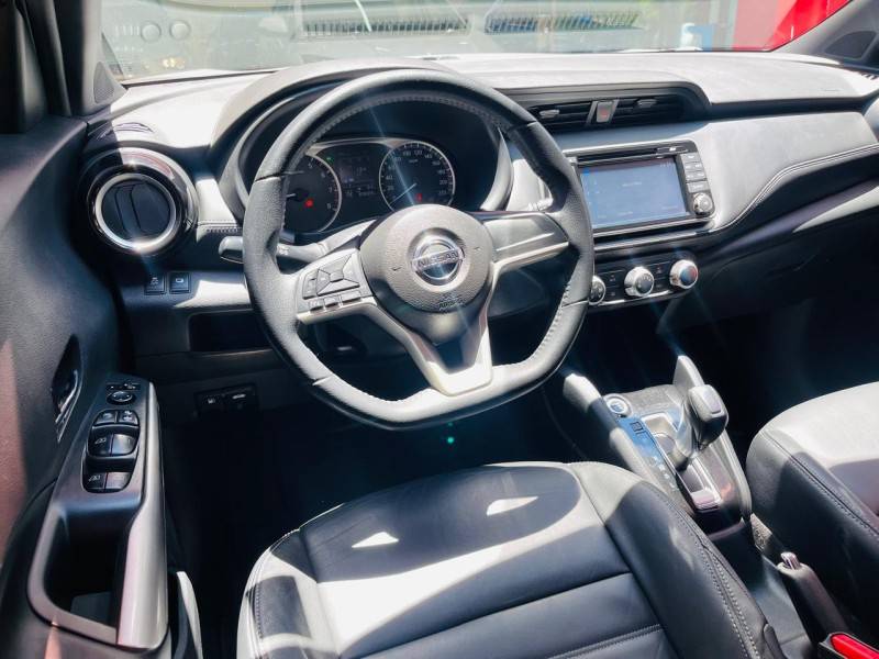 NISSAN - KICKS - 2018/2018 - Cinza - R$ 84.990,00
