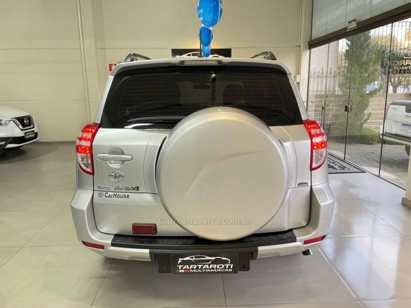 TOYOTA - RAV4 - 2011/2011 - Prata - R$ 62.990,00