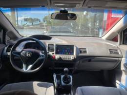 HONDA - CIVIC - 2010/2011 - Prata - R$ 54.990,00