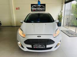 FORD - FIESTA - 2014/2015 - Branca - R$ 48.990,00