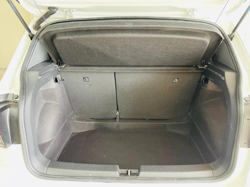 VOLKSWAGEN - T-CROSS - 2024/2025 - Branca - R$ 129.990,00