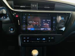 TOYOTA - COROLLA - 2019/2019 - Branca - R$ 108.990,00