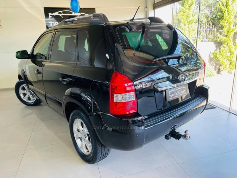 HYUNDAI - TUCSON - 2009/2010 - Preta - R$ 44.990,00