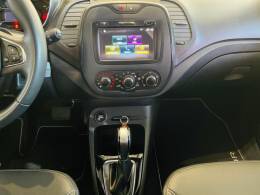 RENAULT - CAPTUR - 2020/2021 - Prata - R$ 81.990,00