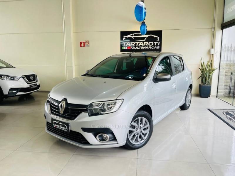 RENAULT - SANDERO - 2021/2022 - Prata - R$ 64.990,00