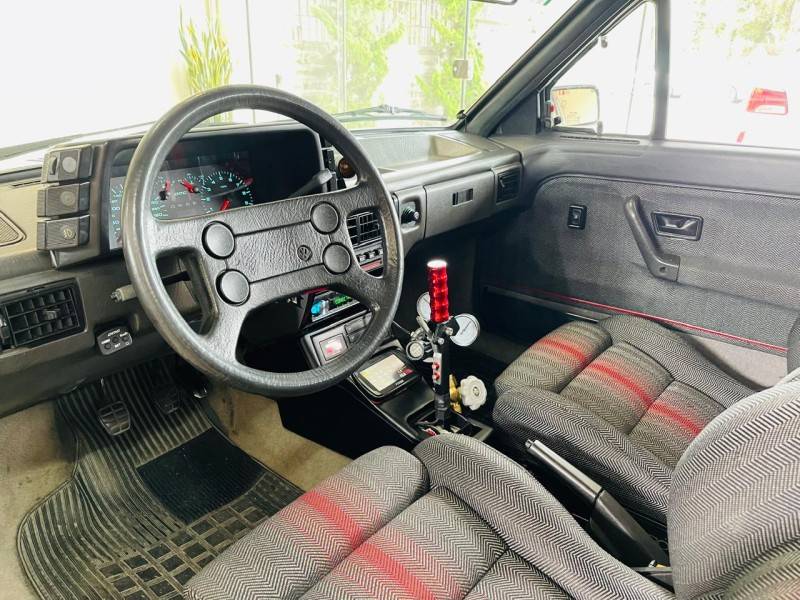 VOLKSWAGEN - PARATI - 1992/1993 - Preta - R$ 79.990,00