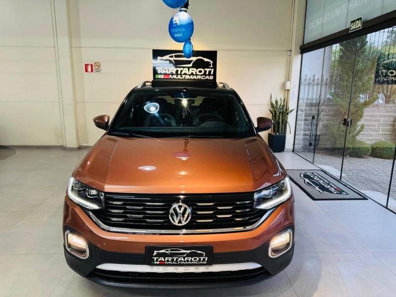 VOLKSWAGEN - T-CROSS - 2019/2020 - Marrom - R$ 112.990,00
