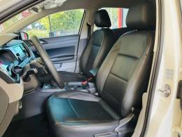 VOLKSWAGEN - POLO - 2019/2019 - Branca - R$ 75.990,00
