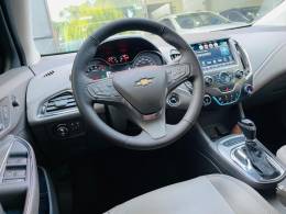 CHEVROLET - CRUZE - 2016/2017 - Preta - R$ 86.990,00