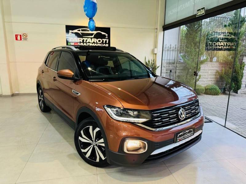VOLKSWAGEN - T-CROSS - 2019/2020 - Marrom - R$ 112.990,00