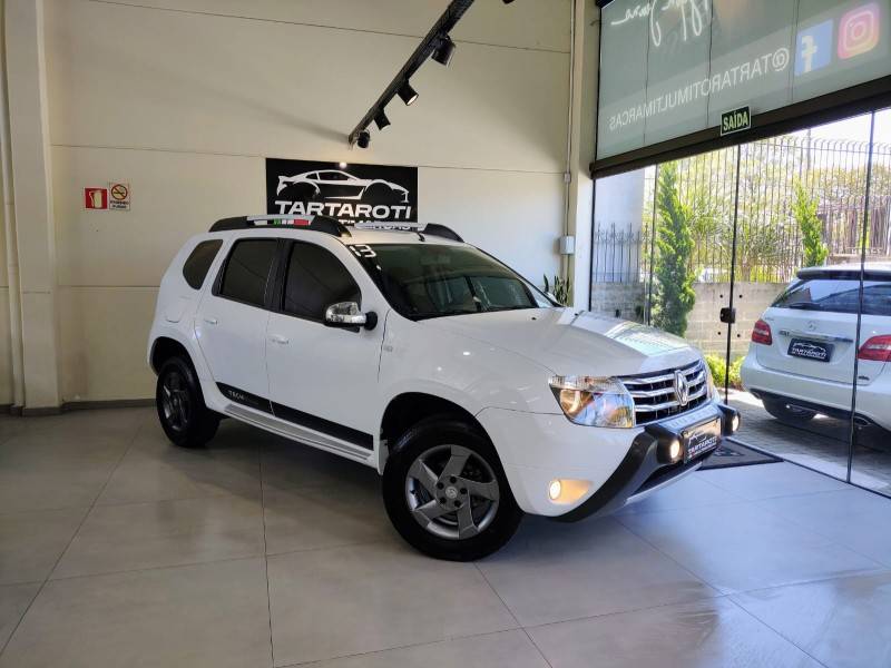 RENAULT - DUSTER - 2012/2013 - Branca - Sob Consulta