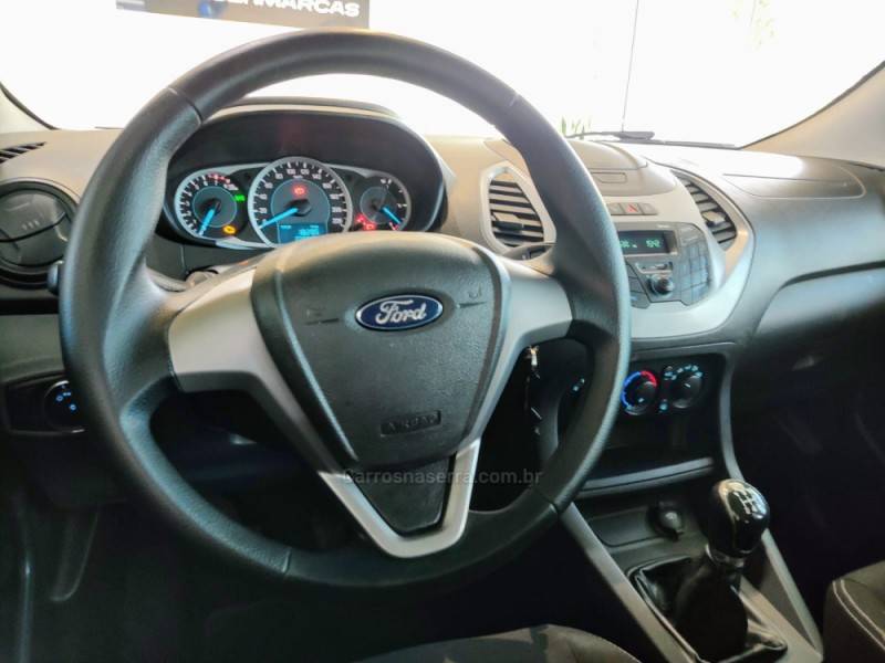 FORD - KA - 2014/2015 - Branca - R$ 39.990,00